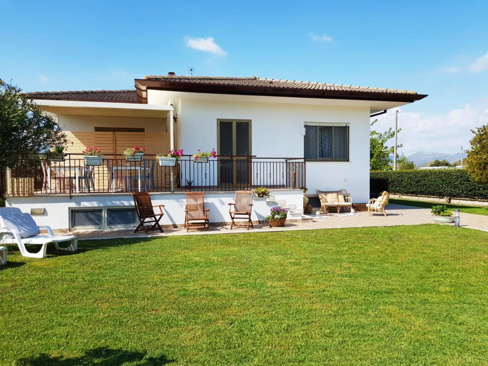 Rosa - Vertice Guest house Sperlonga